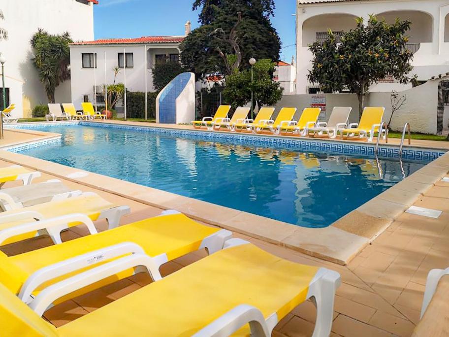 Apartamento Tio Pedro - By Bedzy Albufeira Ngoại thất bức ảnh